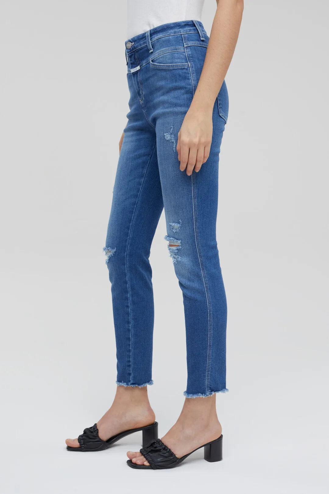 C9123104R5H Skinny pusher a better blue jean