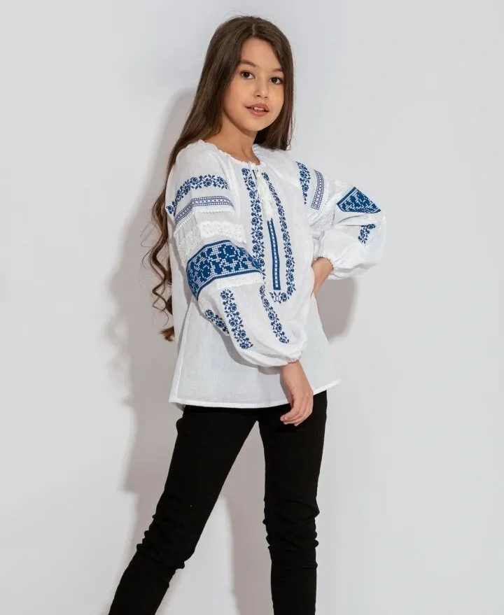 Girl’s Blouse “Ksenya”