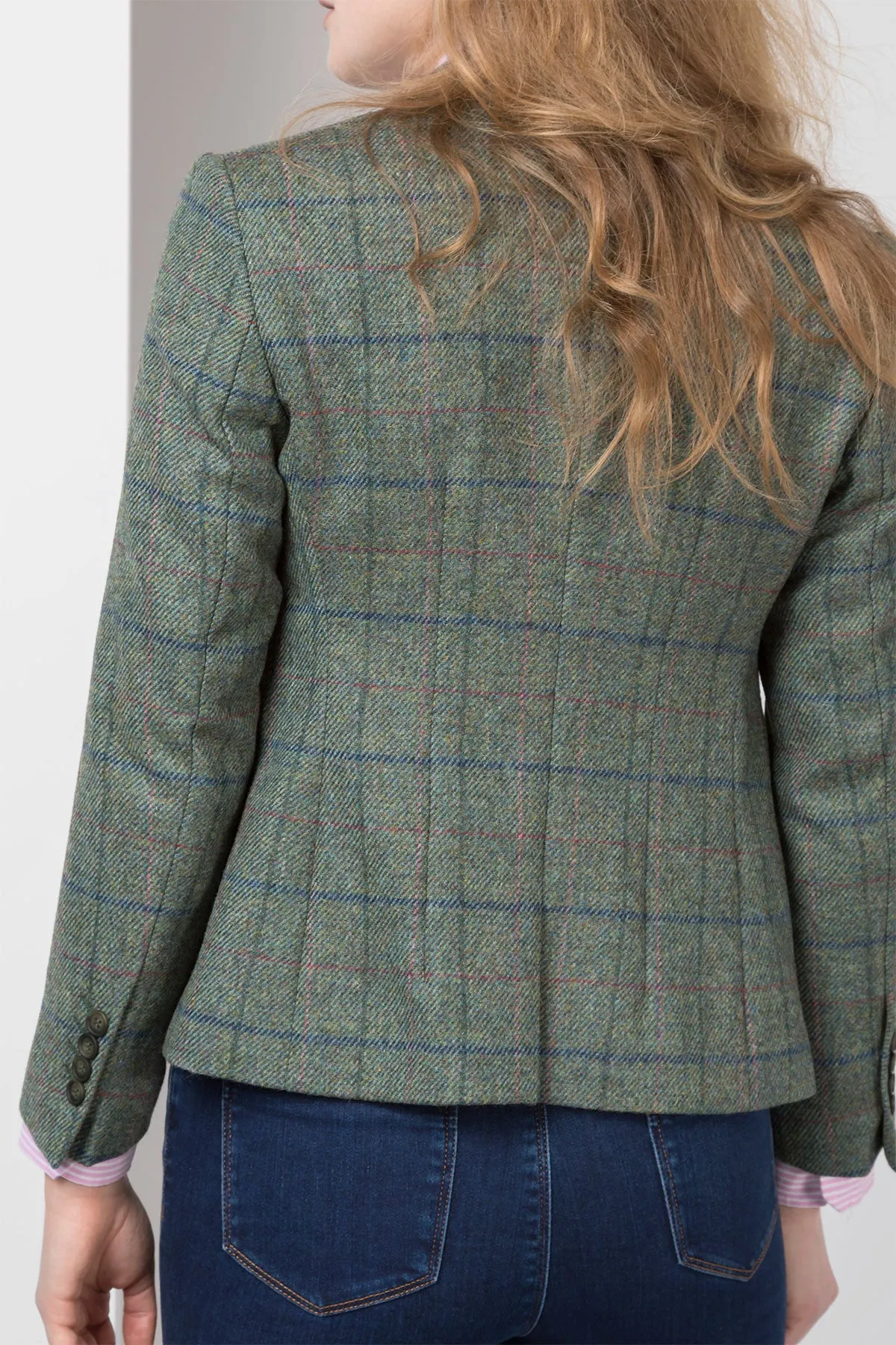 Ladies Short Fitted Tweed Jacket Blazer