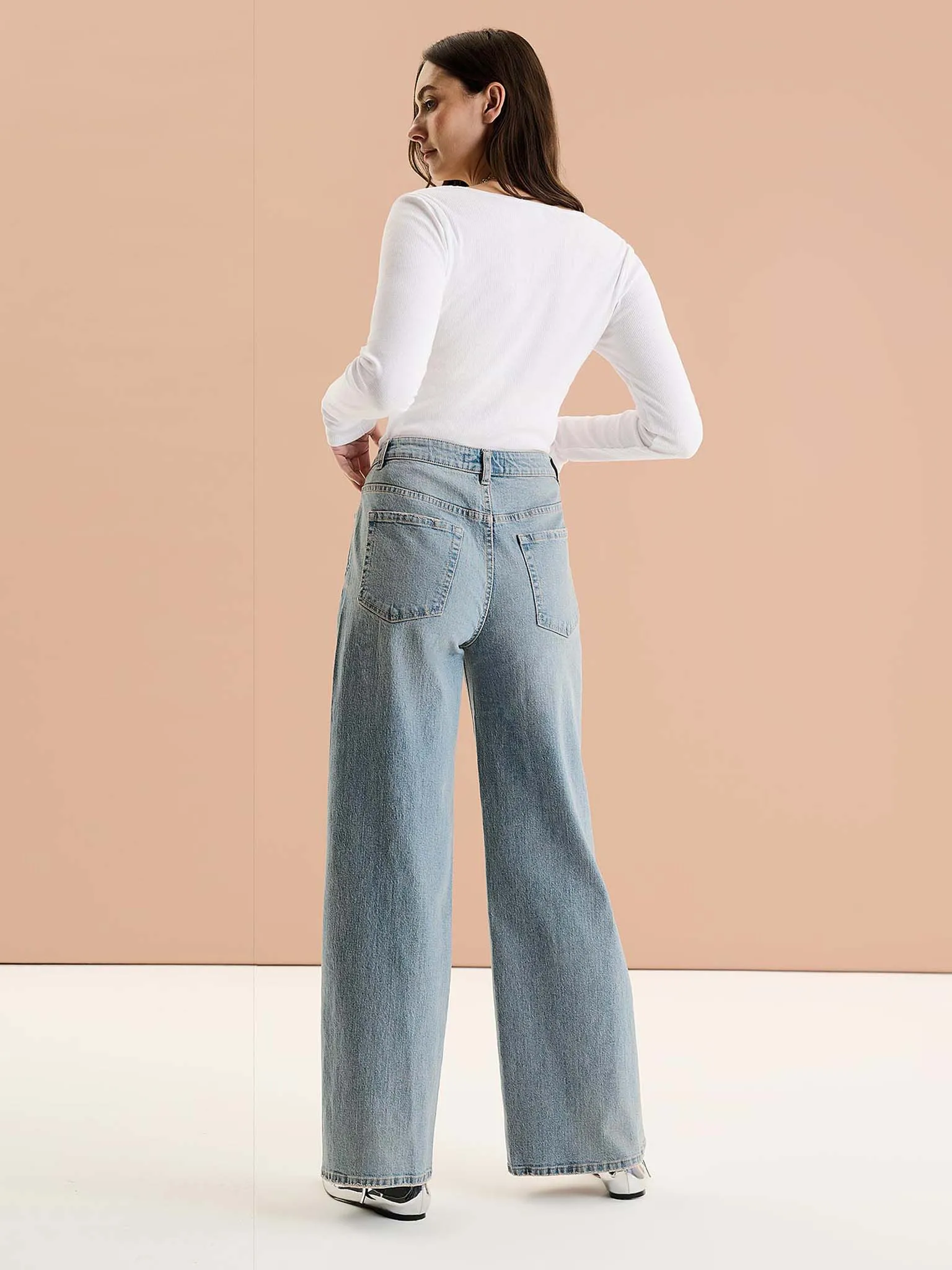 Lucy Wide Leg Jean