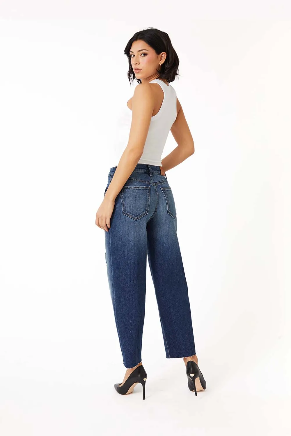 Luna Barrel Leg Jean