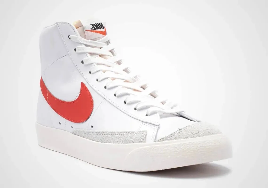 Nike - Blazer Mid 77 Habanero Red