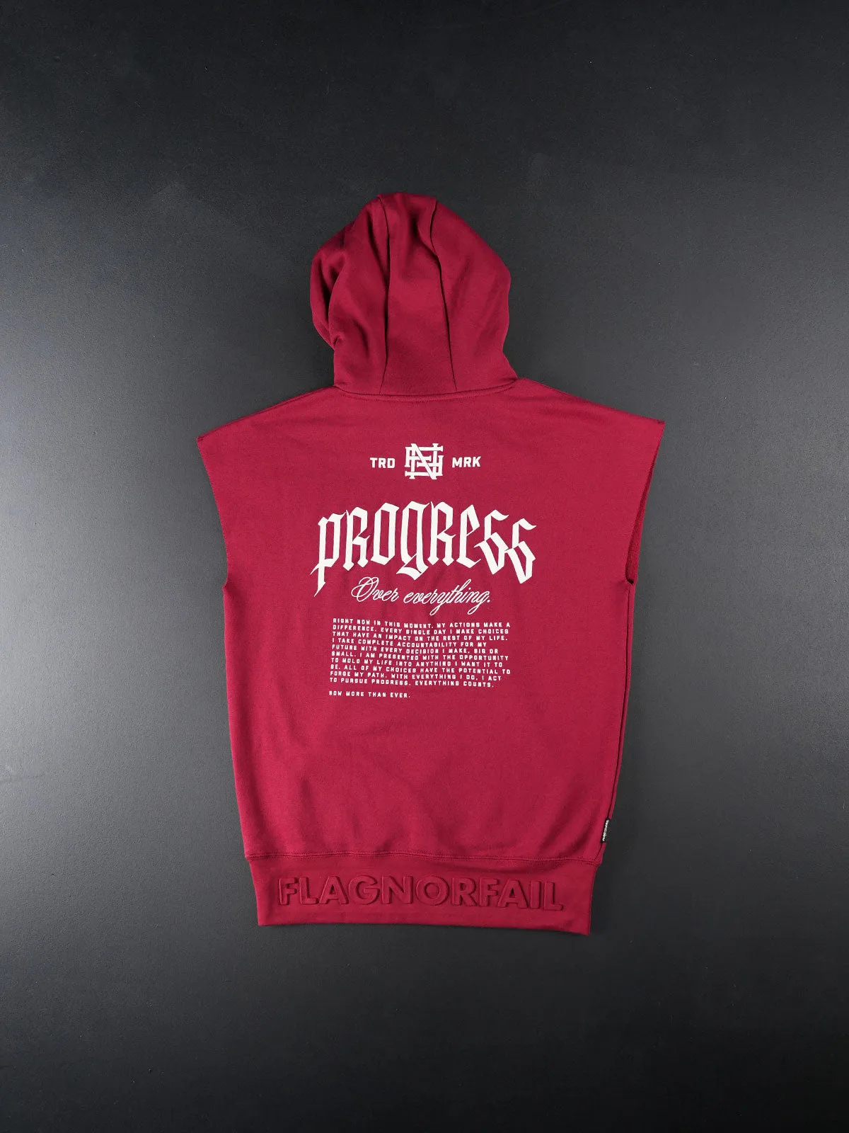 PROGRESS SLEEVELESS PULLOVER-MAROON