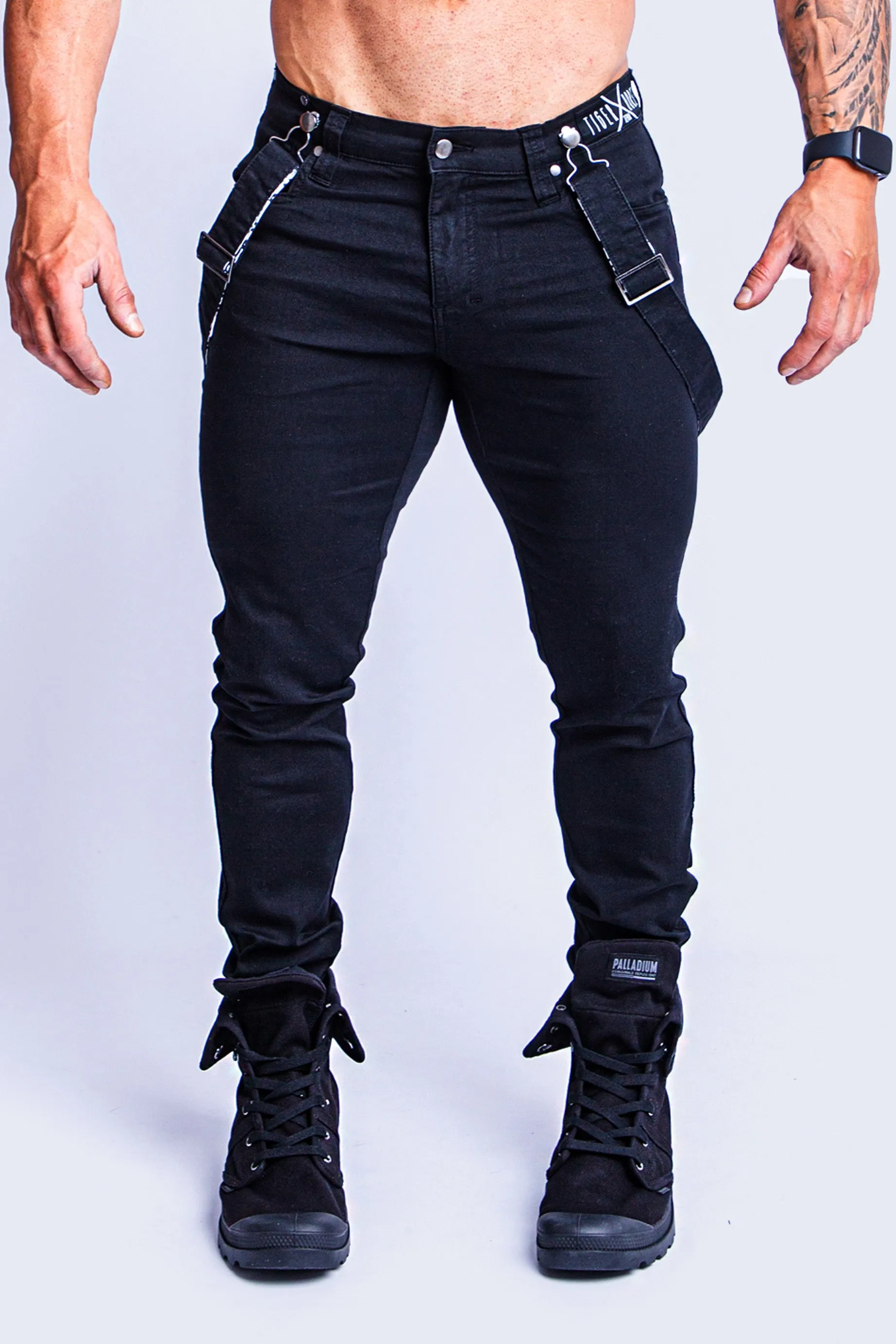 ROMEY DOUBLE BLACK NO-RIPS JEAN