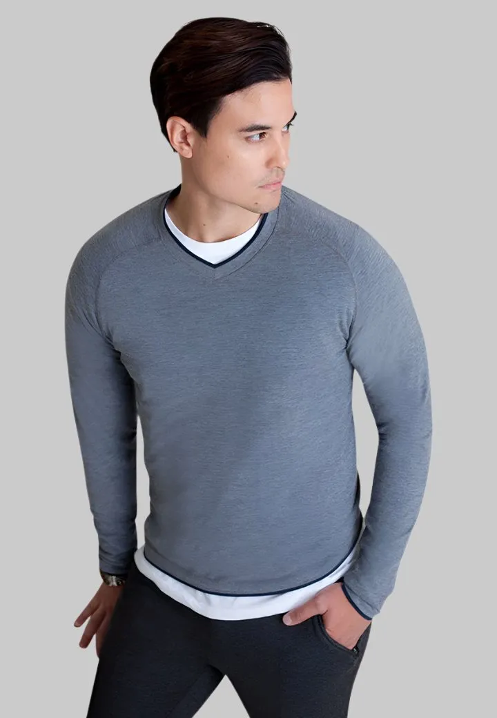 Seamless V-Neck Pullover Shirt