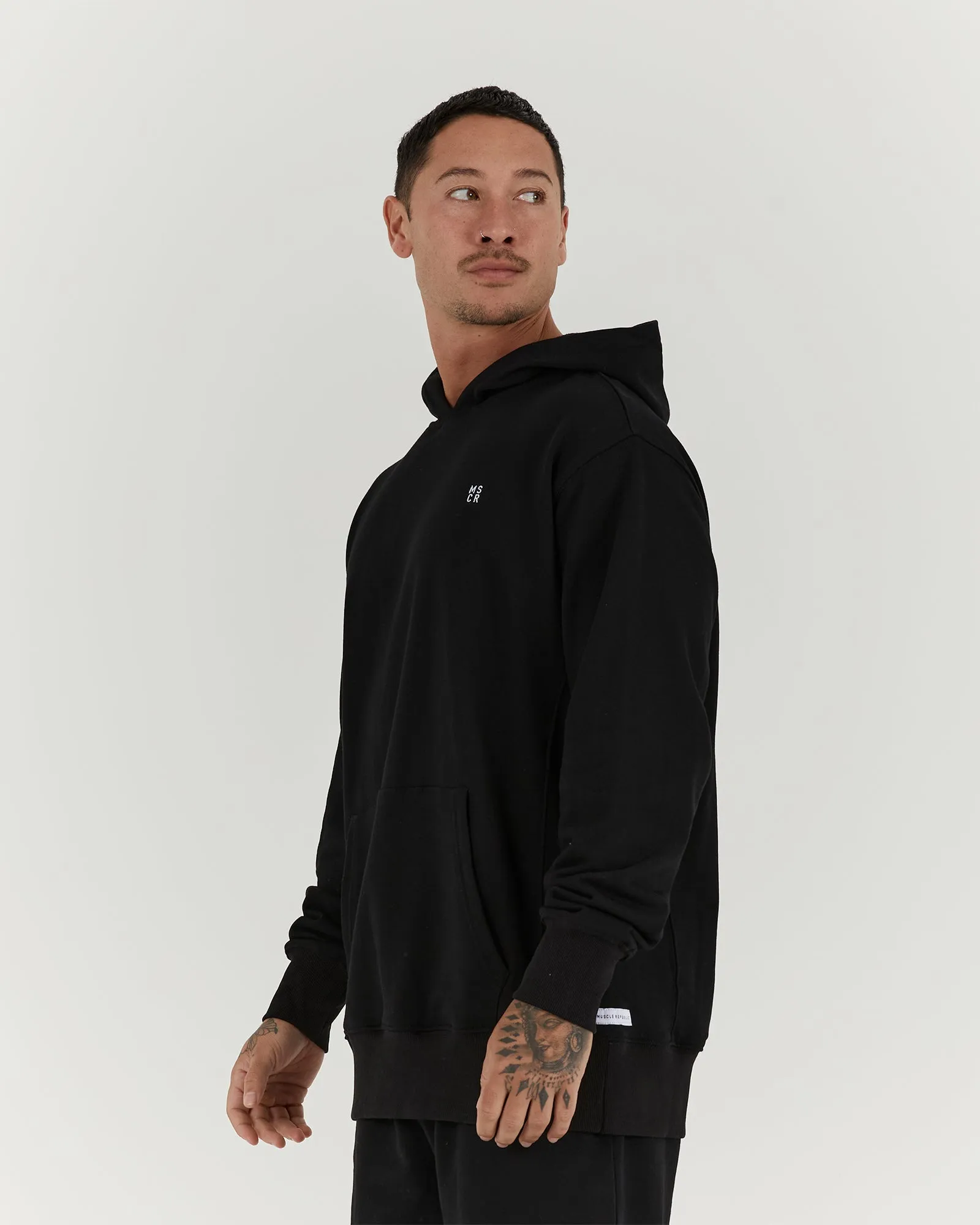 UNWIND HOODIE - BLACK